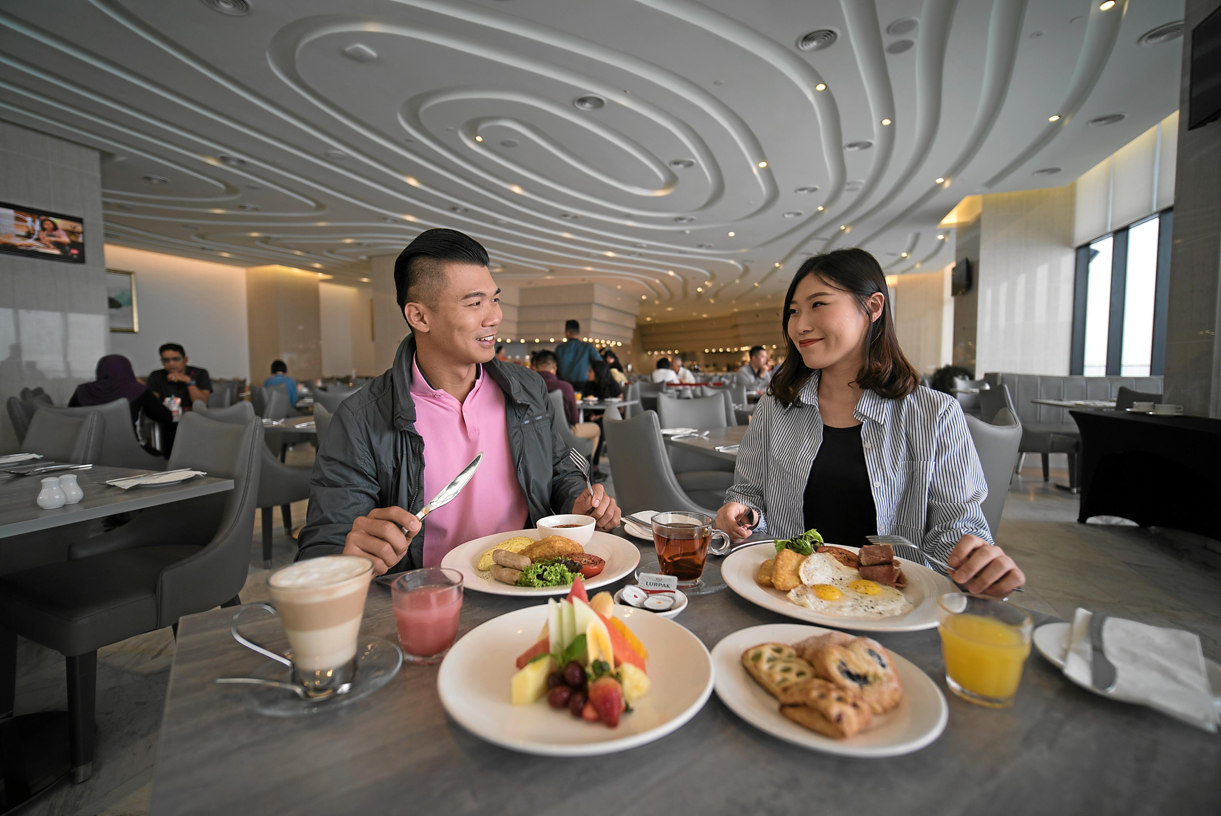 Grand Ion Delemen Hotel Гентинг-Хайлендс Экстерьер фото The Lounge at KLIA