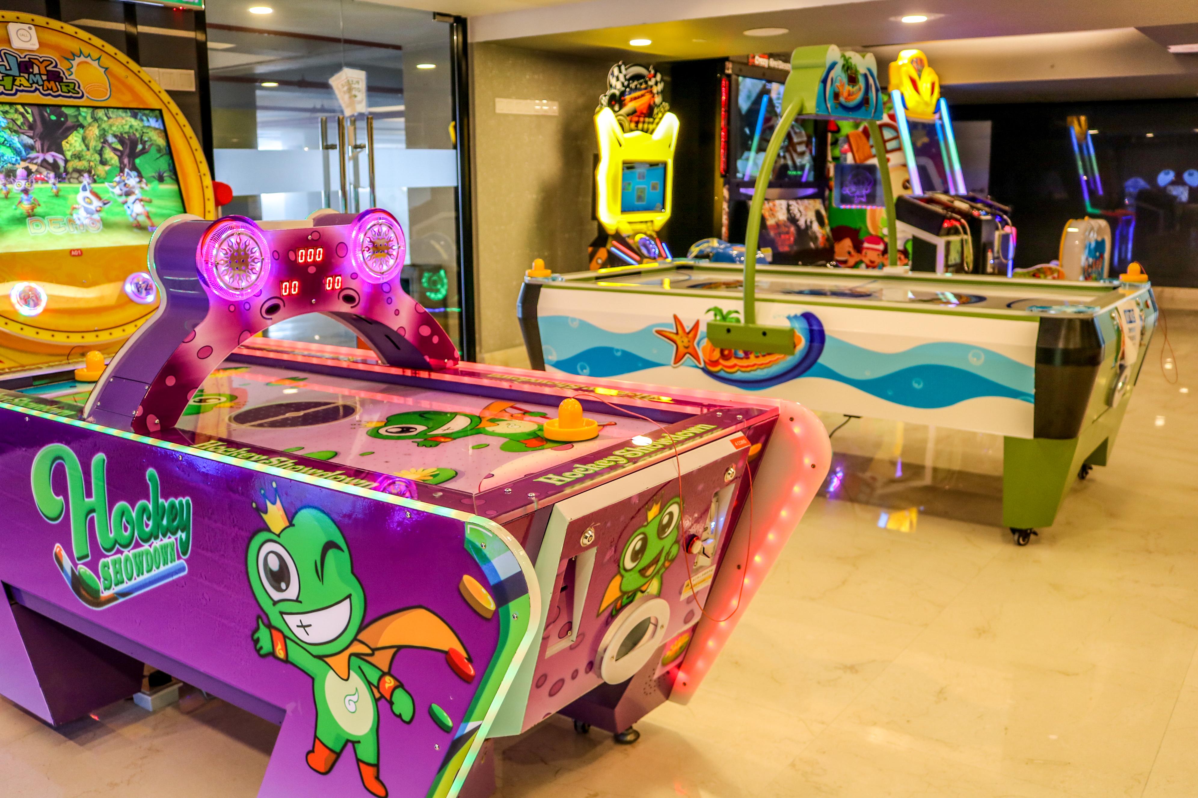 Grand Ion Delemen Hotel Гентинг-Хайлендс Экстерьер фото Air hockey table