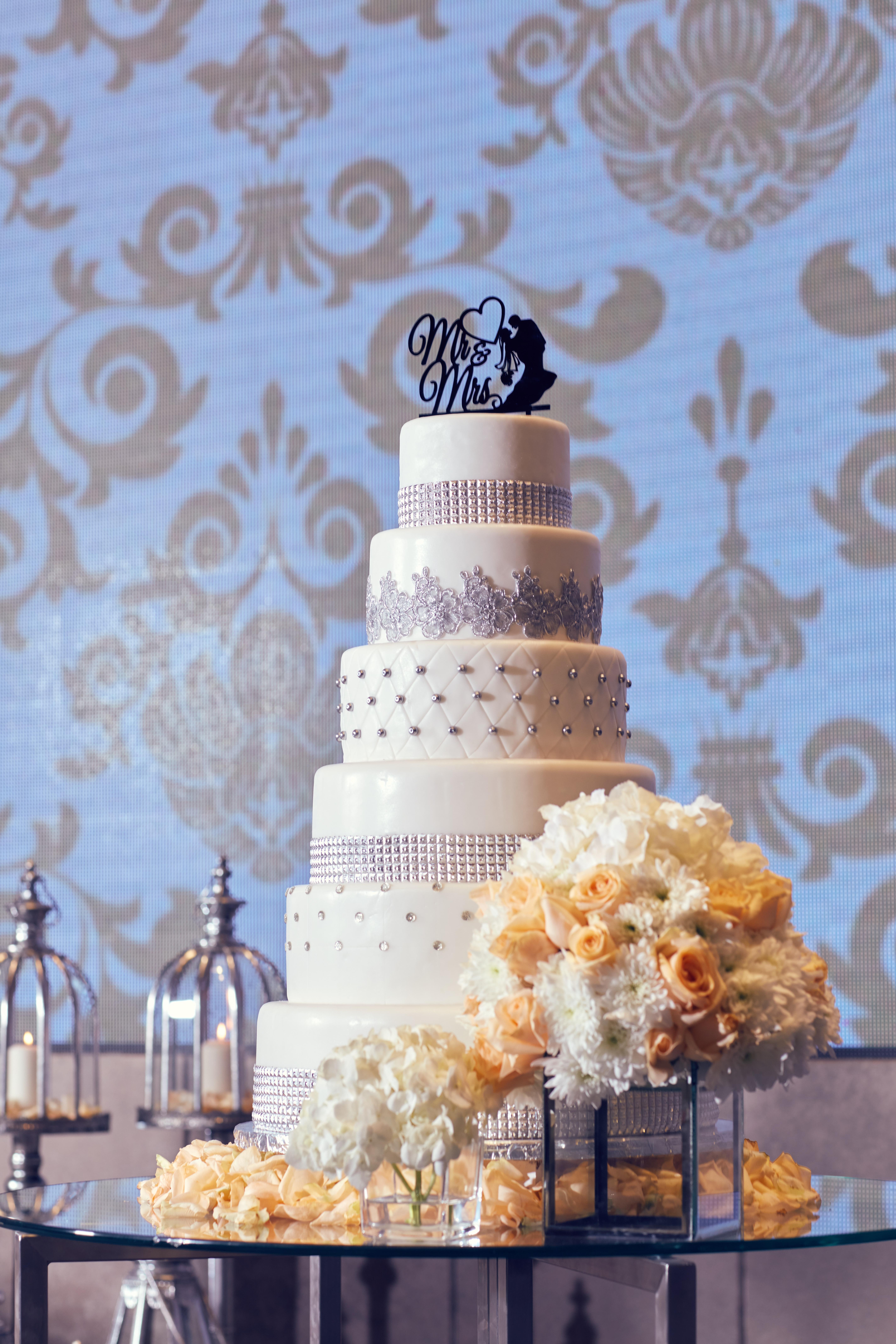 Grand Ion Delemen Hotel Гентинг-Хайлендс Экстерьер фото A wedding cake